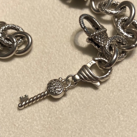 JUDITH RIPKA HEART LOCK & KEY DIAMONIQUE BRACELET - Picture 3 of 8